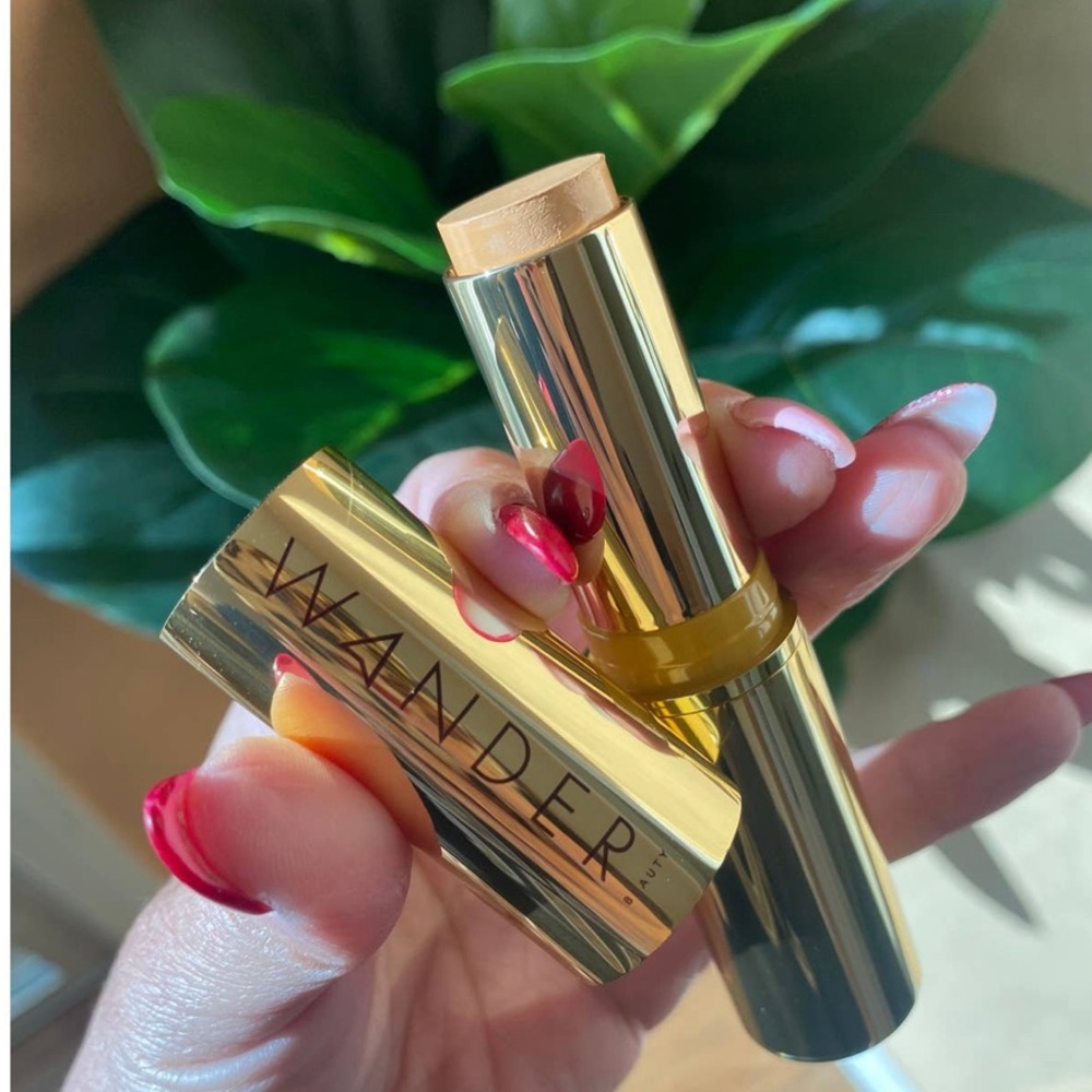 Wander Beauty Flash Focus Hydrating Foundation stick (Deep) Tan new in box